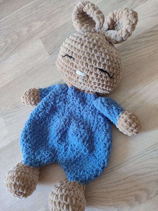 Doudou lapin plat